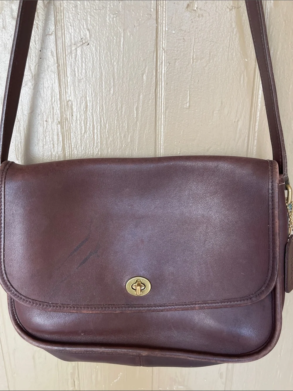 Coach Vintage 9790 Leather Crossbody Bag